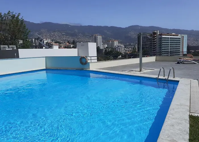 Madeira Group * 푼샬